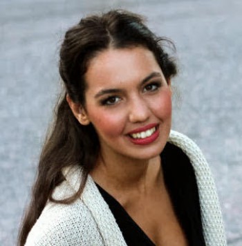 Melissa Amoros Lark
